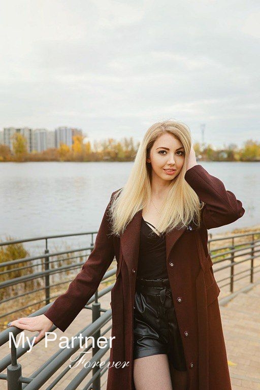 Pretty Bride from Ukraine - Anna from Kiev, Ukraine