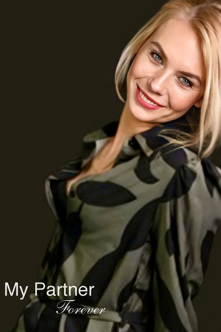Russian Women Matchmaking - Meet Raisa from Saldus, Latvia