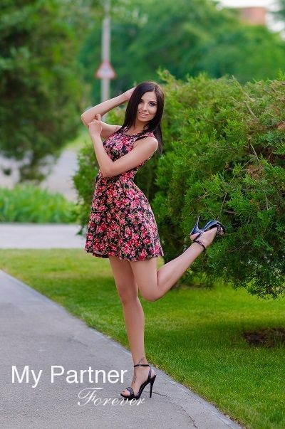 Sexy Ukrainian Bride Alena from Dniepropetrovsk, Ukraine