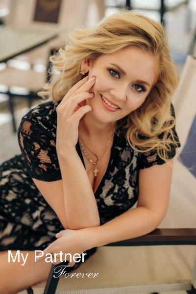 Sexy Ukrainian Woman Nona from Zaporozhye, Ukraine