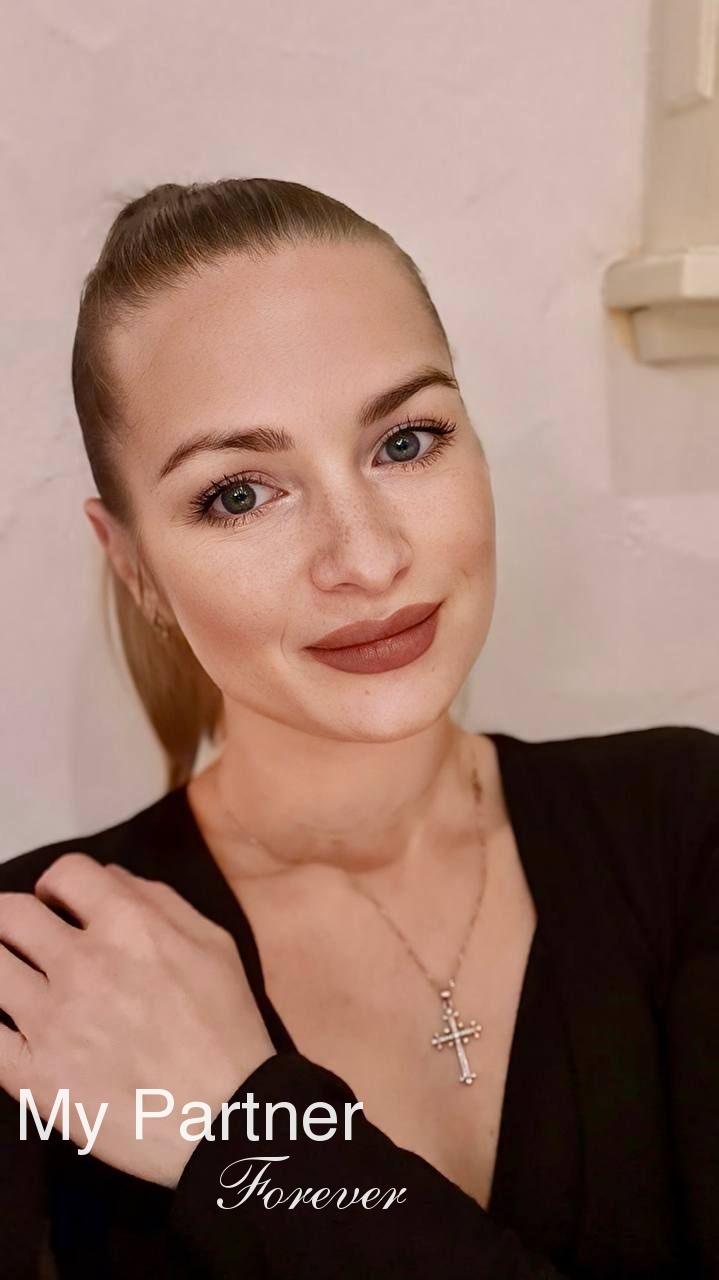 Sexy Woman from Ukraine - Marina from Dniepropetrovsk, Ukraine