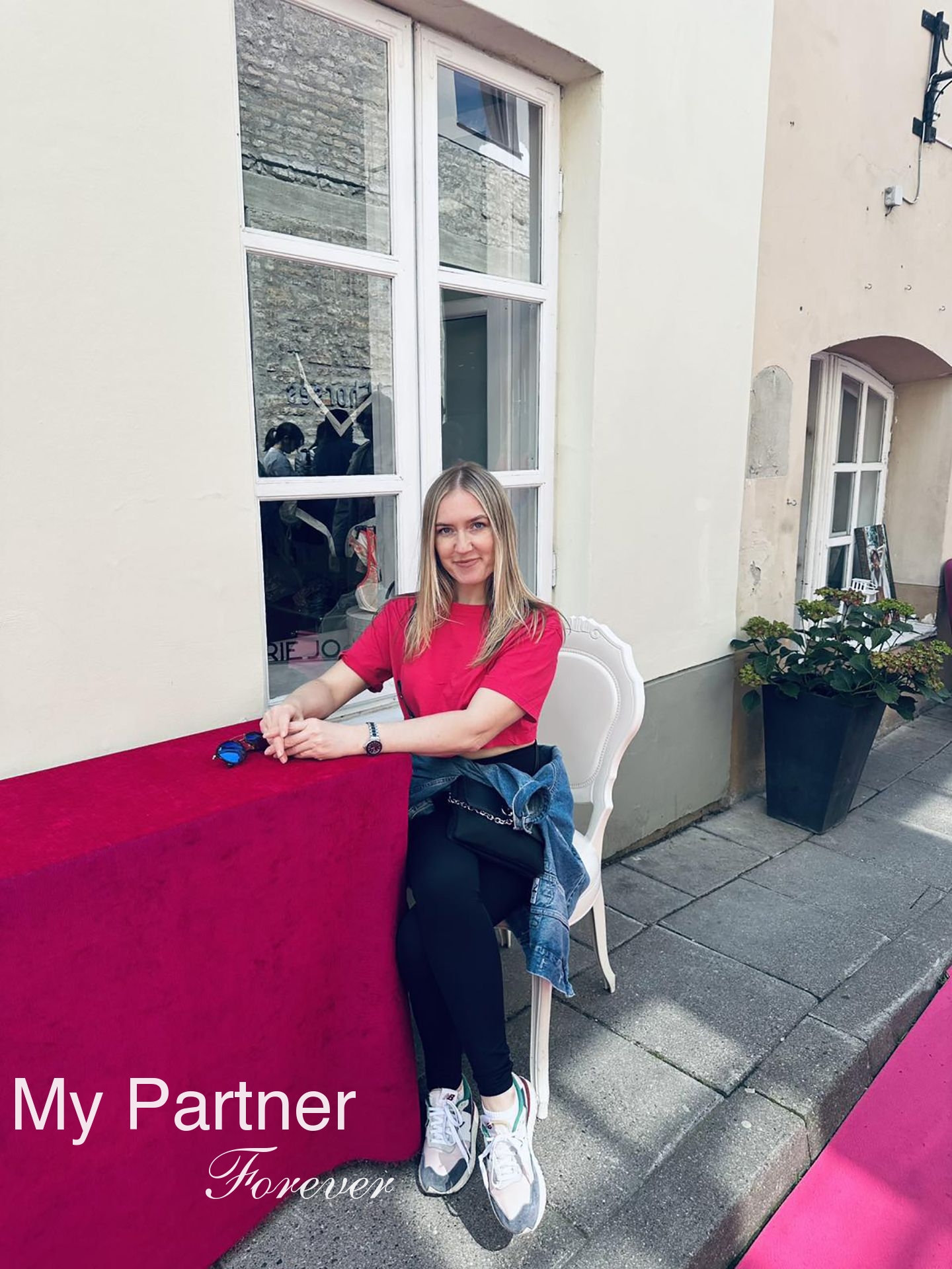 Single Woman from Ukraine - Anna from Kharkov, Ukraine