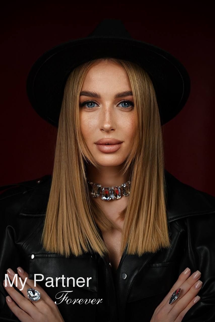 Stunning Lady from Ukraine - Karina from Kharkov, Ukraine