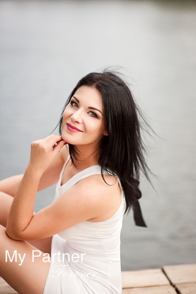 Stunning Lady from Ukraine - Nataliya from Poltava, Ukraine