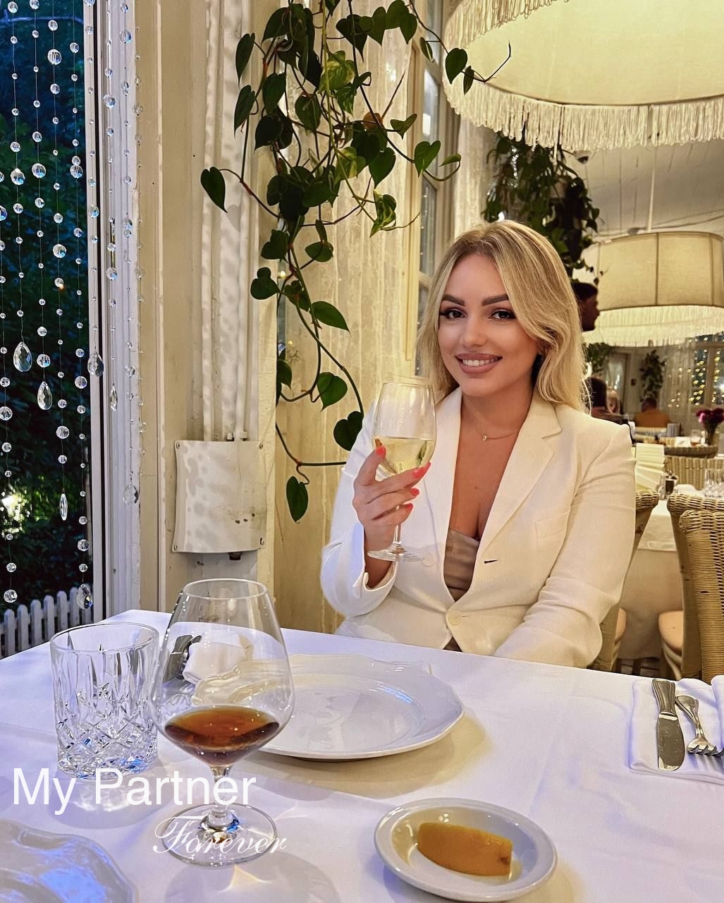 Ukrainian Girl Seeking Men - Katrina from Odessa, Ukraine