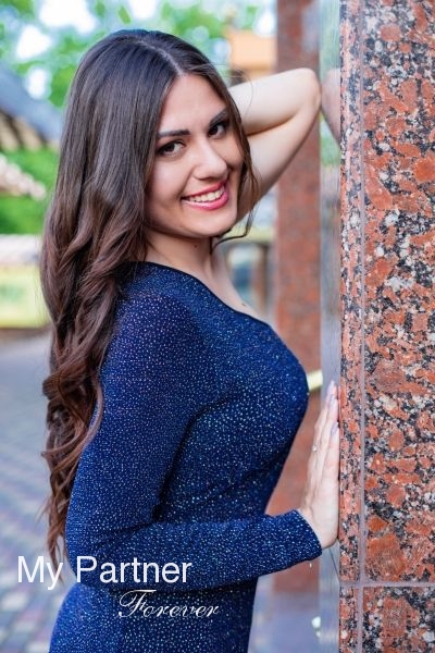 Ukrainian Girls Matchmaking - Meet Kseniya from Zaporozhye, Ukraine