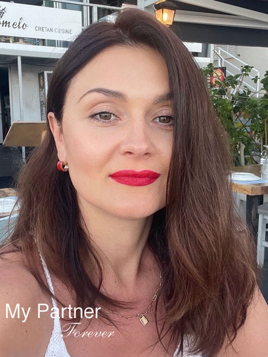 Ukrainian Girls Matchmaking - Meet Tatiyana from Kiev, Ukraine