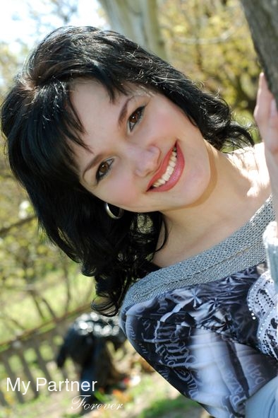 Ukrainian Girl Seeking Men - Elena from Melitopol, Ukraine